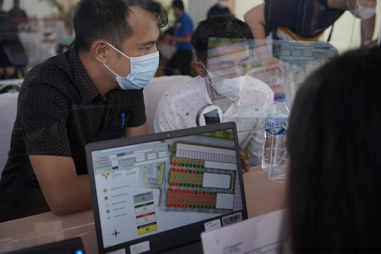 Opening Sale Event of Sherry Was a Success