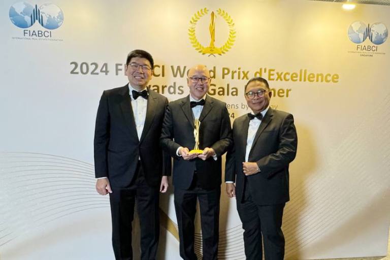 Summarecon Bandung Wins World Prix d'Excellence Awards World Class Environmental Award