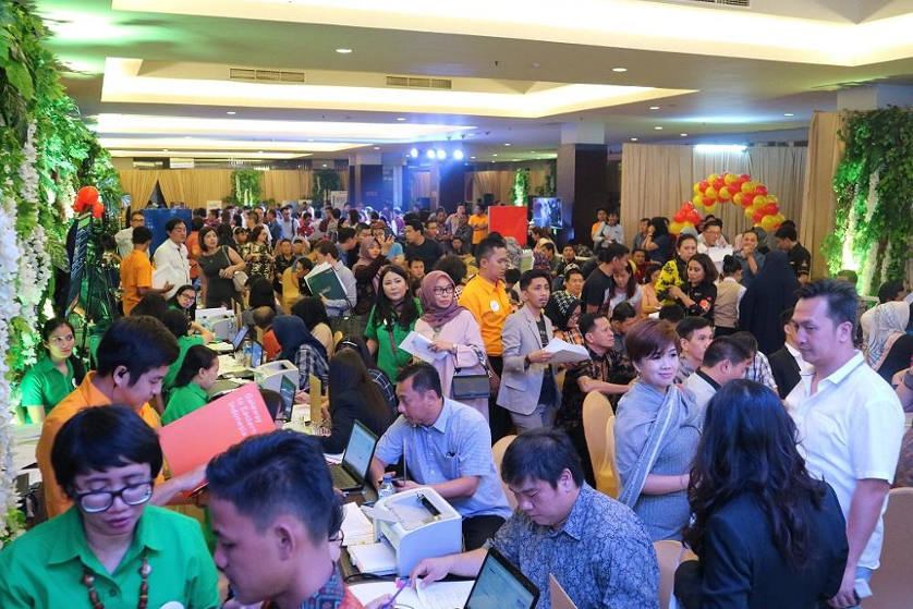 gallery/1174/Penjualan-Perdana-Summarecon -Mutiara-04.jpg