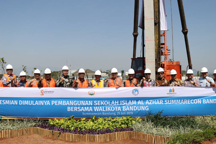 gallery/2206/Peresmian-Pembangunan-Sekolah-Al-Azhar-Summarecon-Bandung-01.JPG