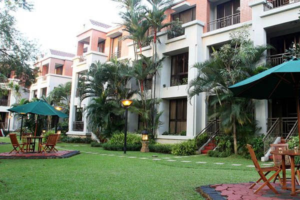 Summerville Apartments