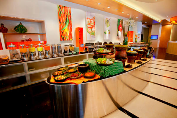 HARRIS Hotel & Conventions Kelapa Gading