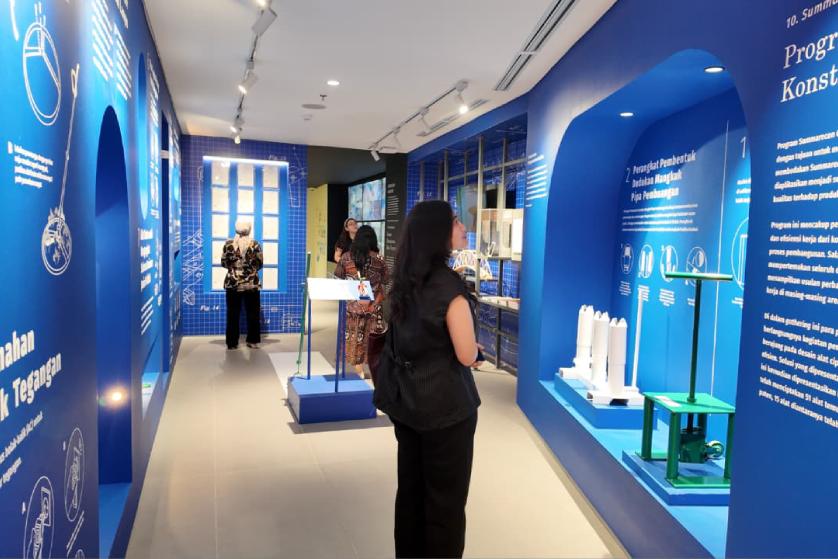 gallery/7555/Opening Discovery 4.jpg